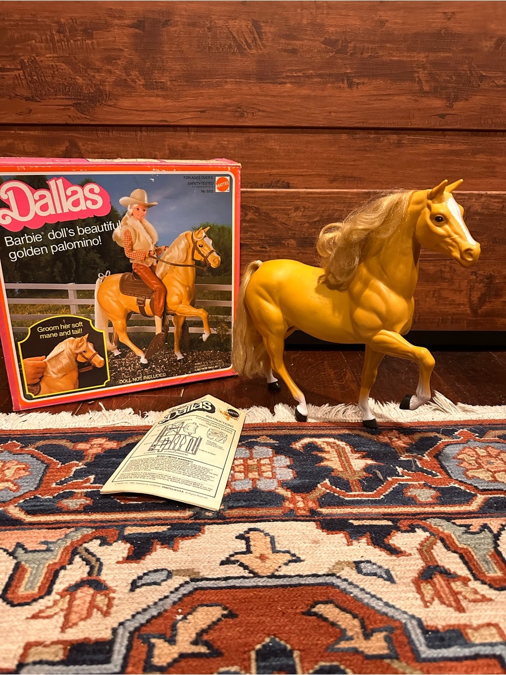 Vintage 1980 DALLAS BARBIE DOLL HORSE  & Original Box